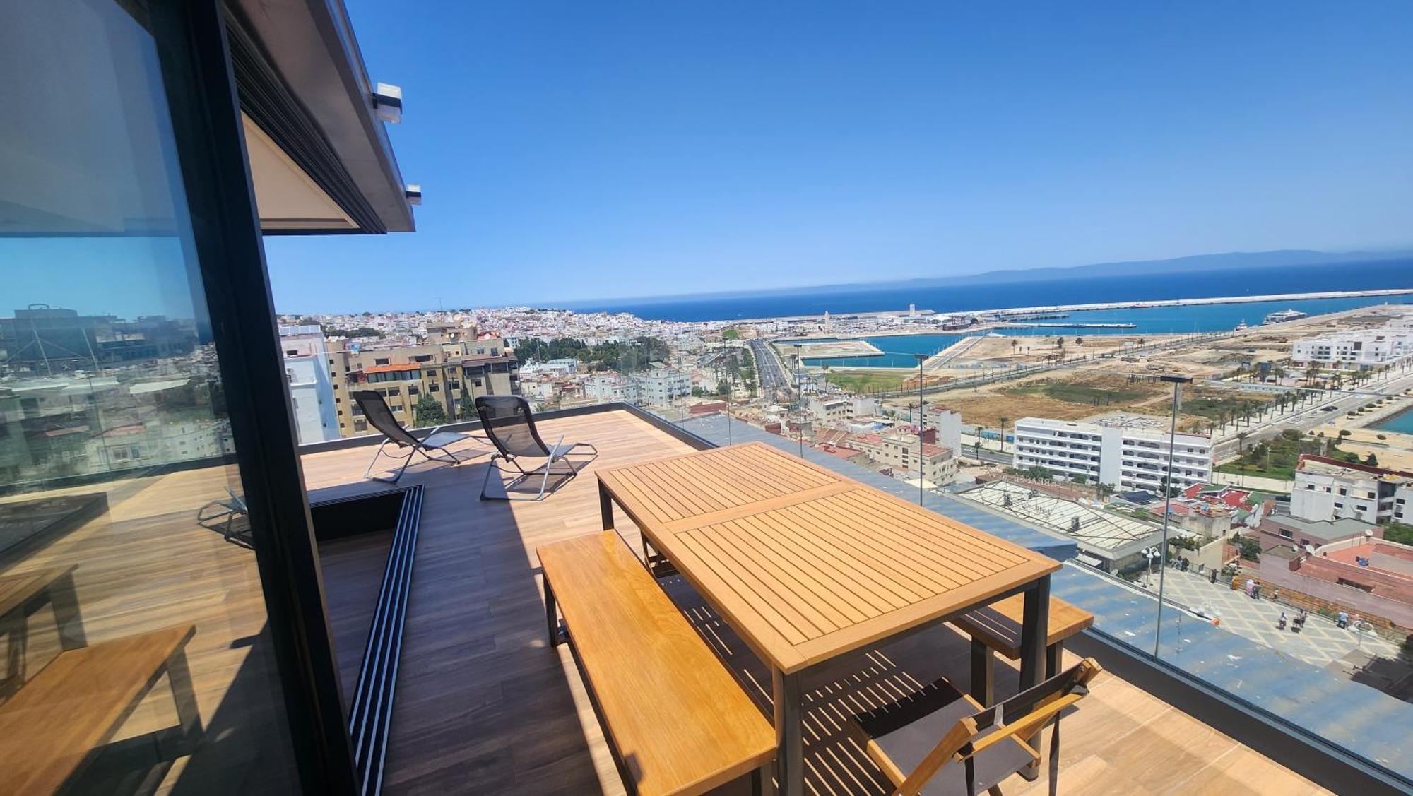Magnifique Penthouse 160M2 Terrasse 90M2 Vue Mer Tanger Exteriör bild