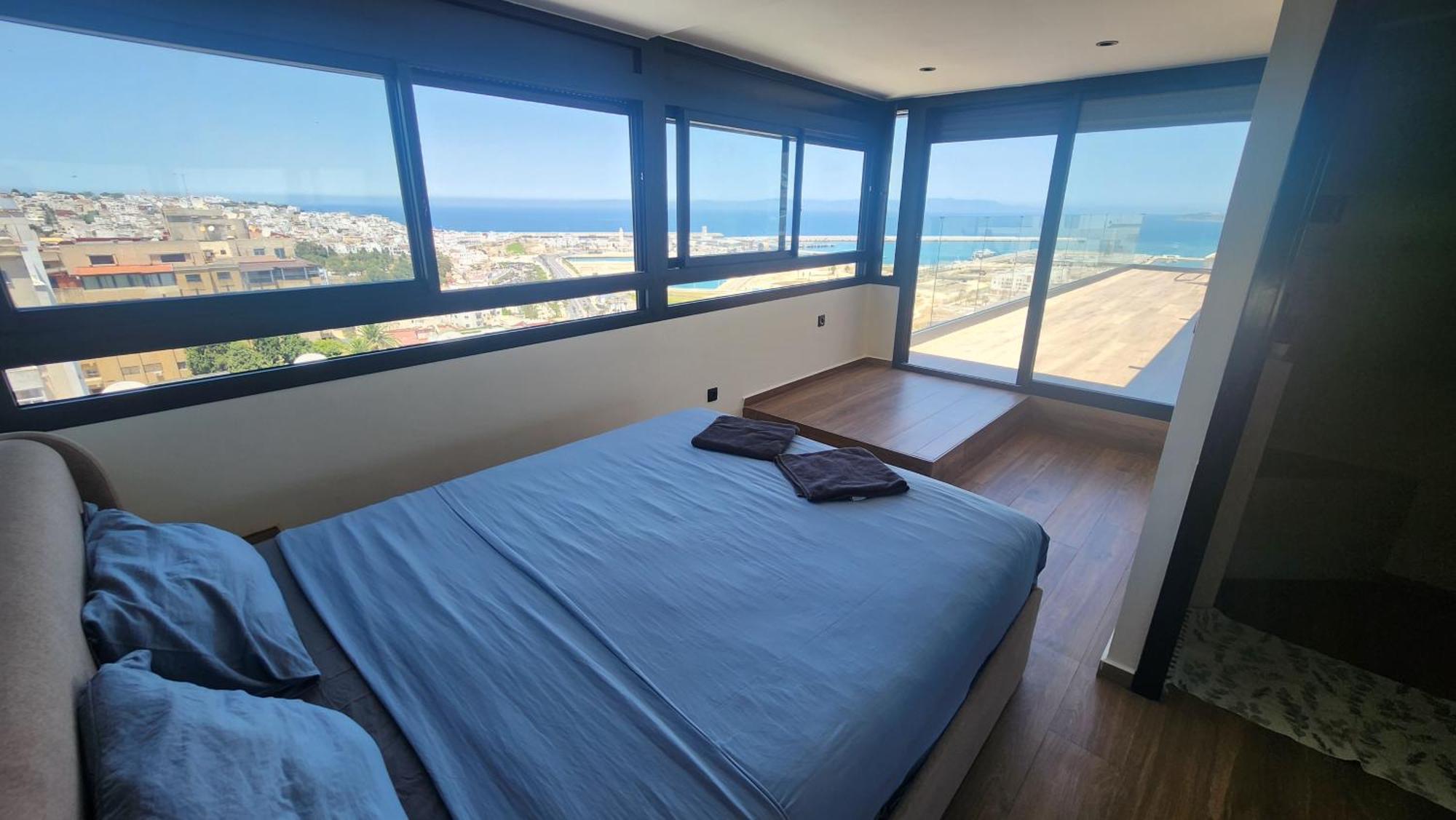 Magnifique Penthouse 160M2 Terrasse 90M2 Vue Mer Tanger Exteriör bild